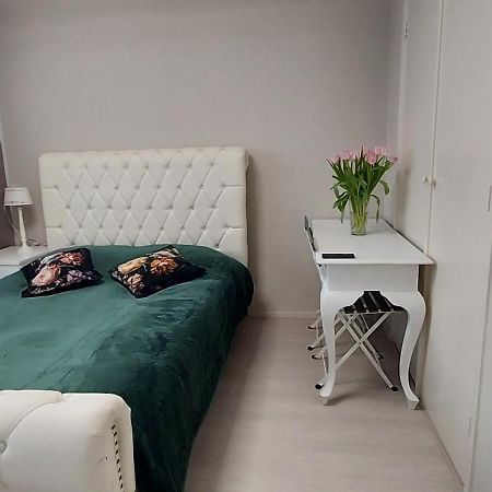 Cozy Room In Host House Near Rotterdam Maassluis Ngoại thất bức ảnh